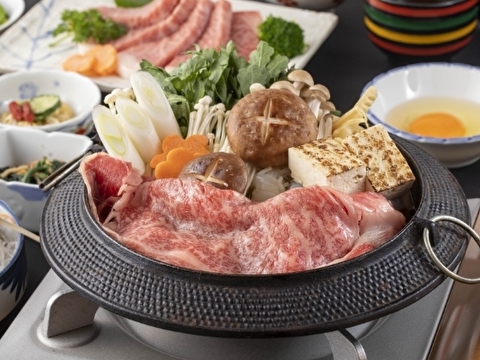サーロインすき焼きを含むご夕食