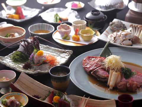 熱海の味覚を満喫できるお料理